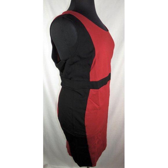 Torrid Plus Size 28 Red/Black Ponte Knit Bodycon Dress, NWT - Picture 2 of 7